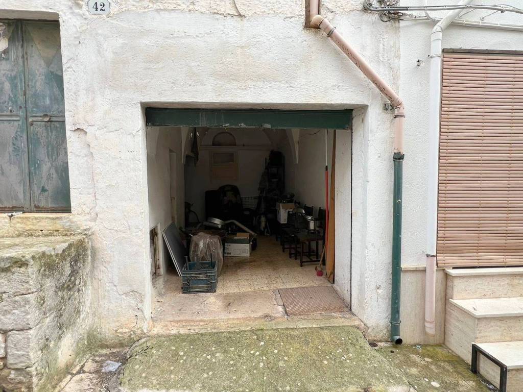 Casa indipendente a Ceglie messapica in Via Giuseppe Arimondi - Foto 5