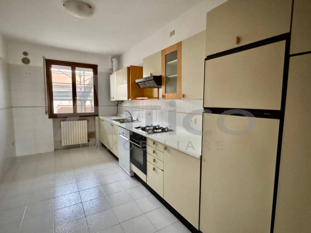 Appartamento a Rovigo in Via V. Chiarugi - Foto 5