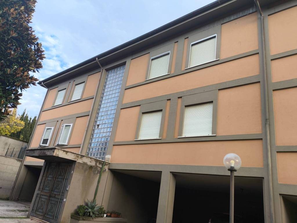 Appartamento a Monte romano in Via Molise, 8 - Foto 2