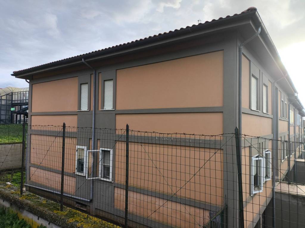 Appartamento a Monte romano in Via Molise, 8 - Foto 4