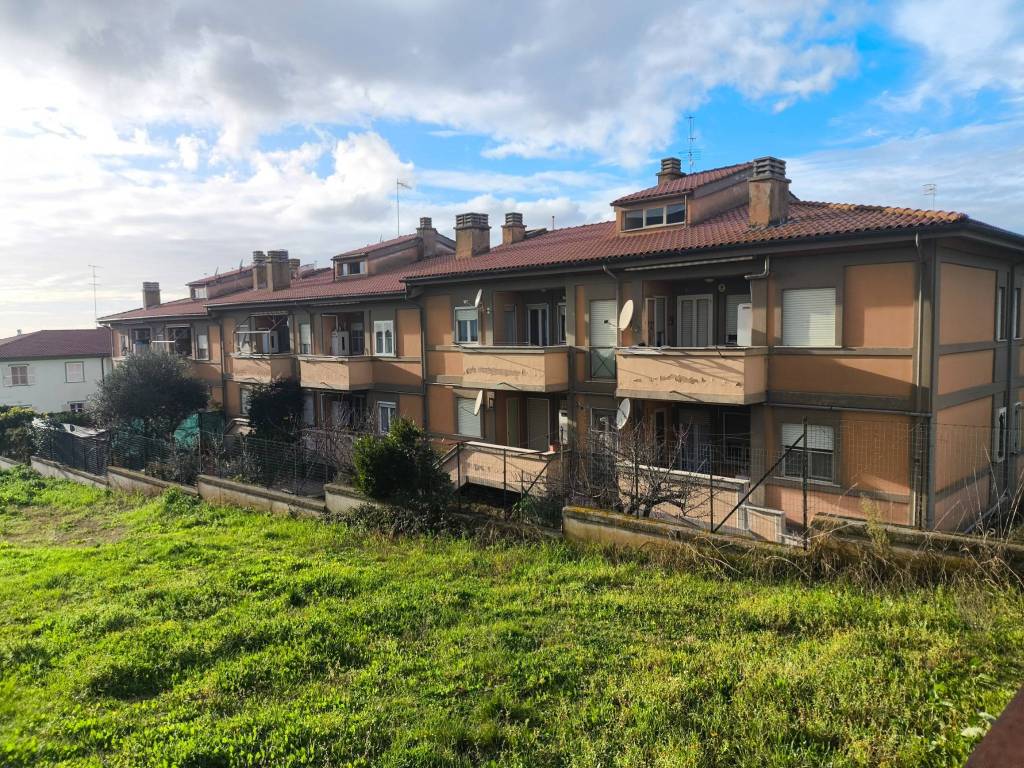 Appartamento a Monte romano in Via Molise, 8 - Foto 5