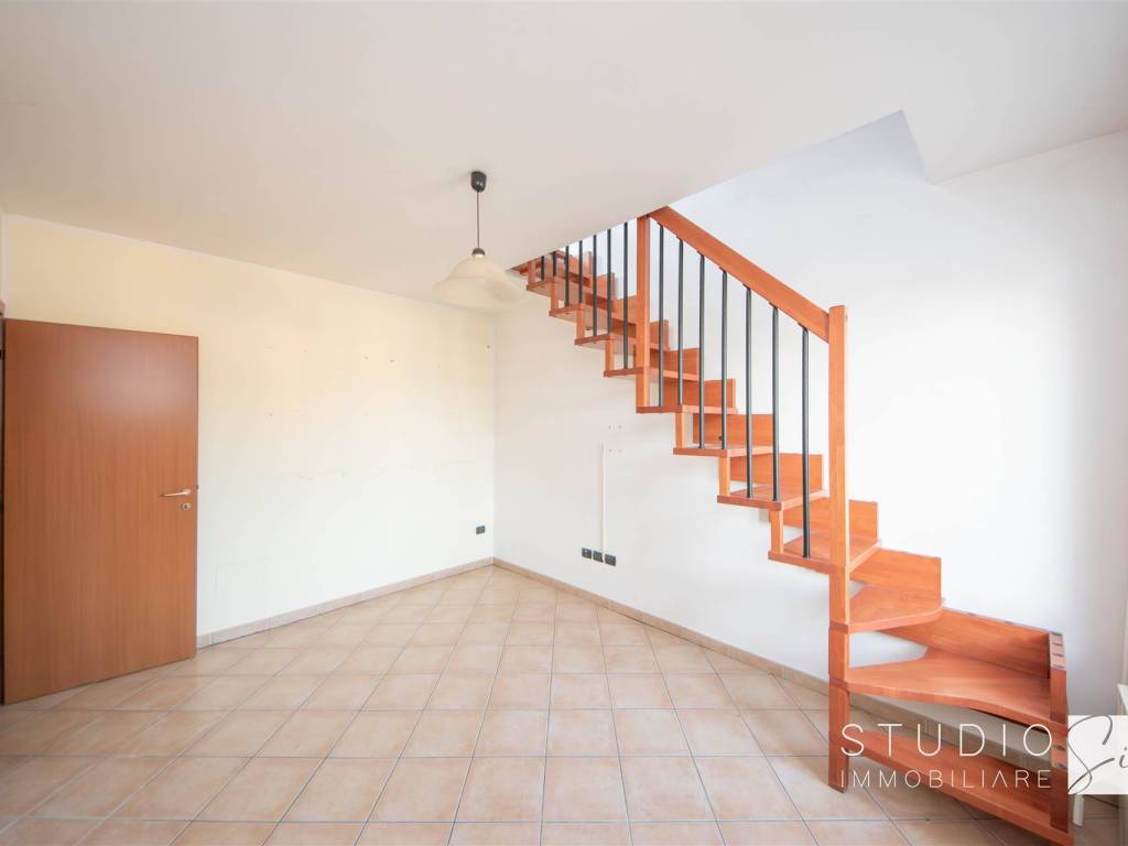 Appartamento a Montemurlo in Via Alfredo Catalani - Foto 2