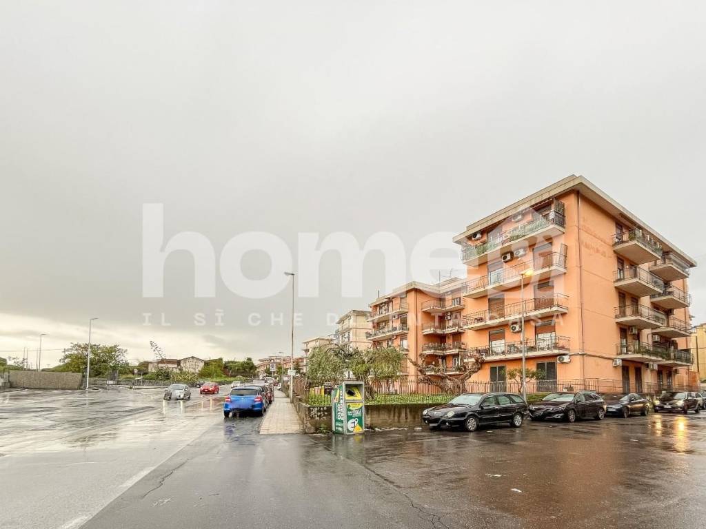 Appartamento a Gravina di catania in Via Carrubella, - Foto 2