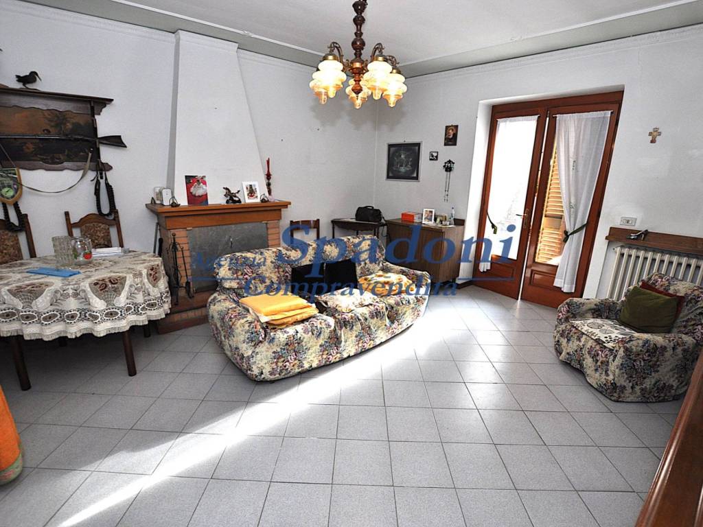 Appartamento a Ponte buggianese in Via Capannone - Foto 2