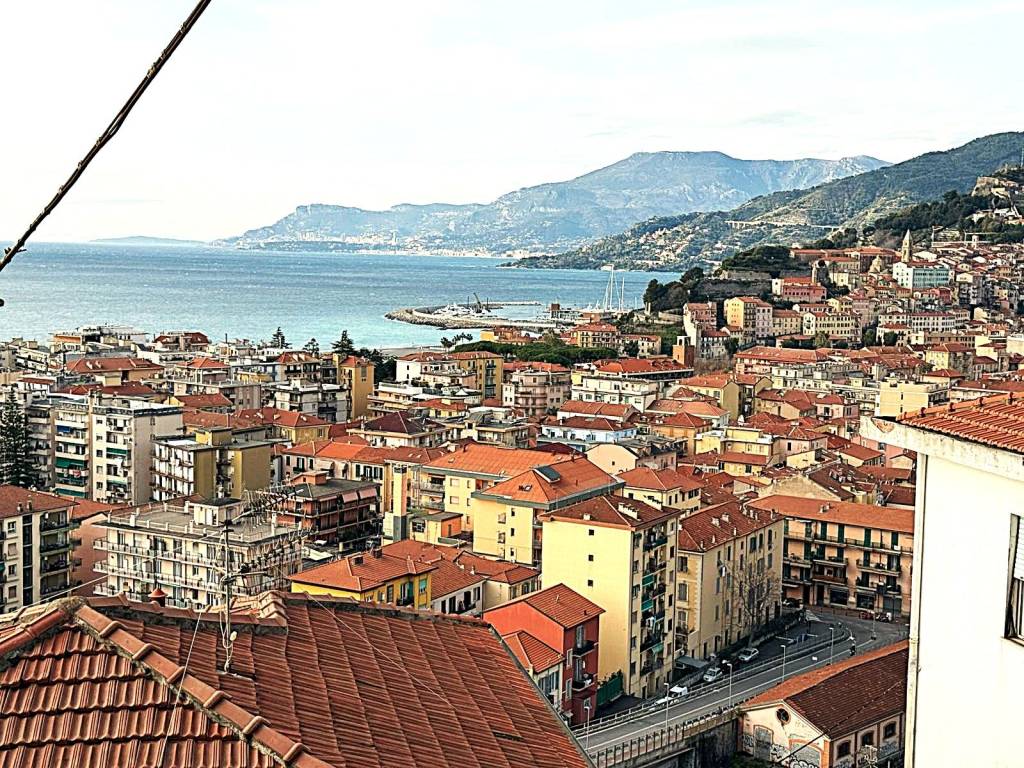 Appartamento a Ventimiglia in Via Maule, 24 - Foto 3