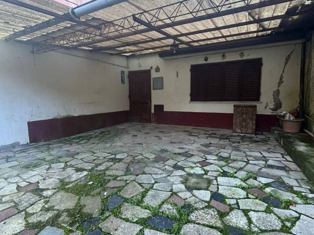 Casa indipendente a Pietrasanta in Via Capriglia - Foto 3