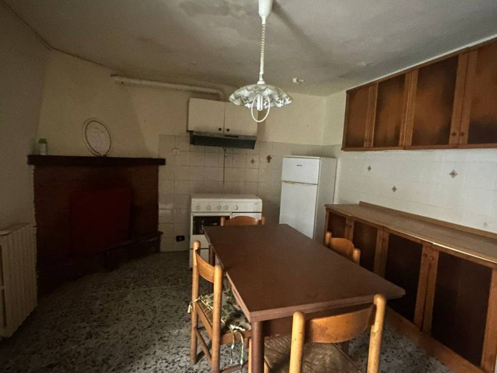 Casa indipendente a Pietrasanta in Via Capriglia - Foto 5