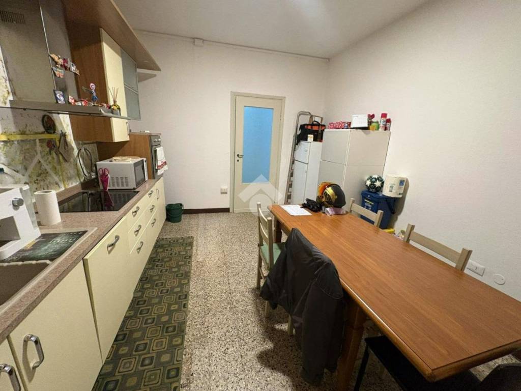 Appartamento a Lecco in Via Gioacchino Rossini, 10 - Foto 4