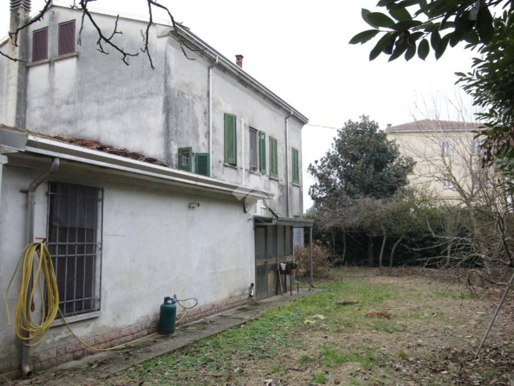 Villa a Suzzara in Str. Perticate, 8 - Foto 3