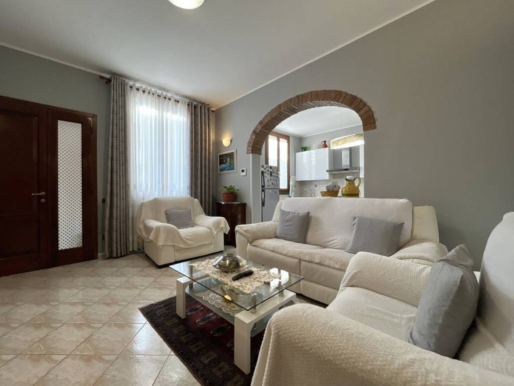 Appartamento a Empoli in Via Simone Martini - Foto 4