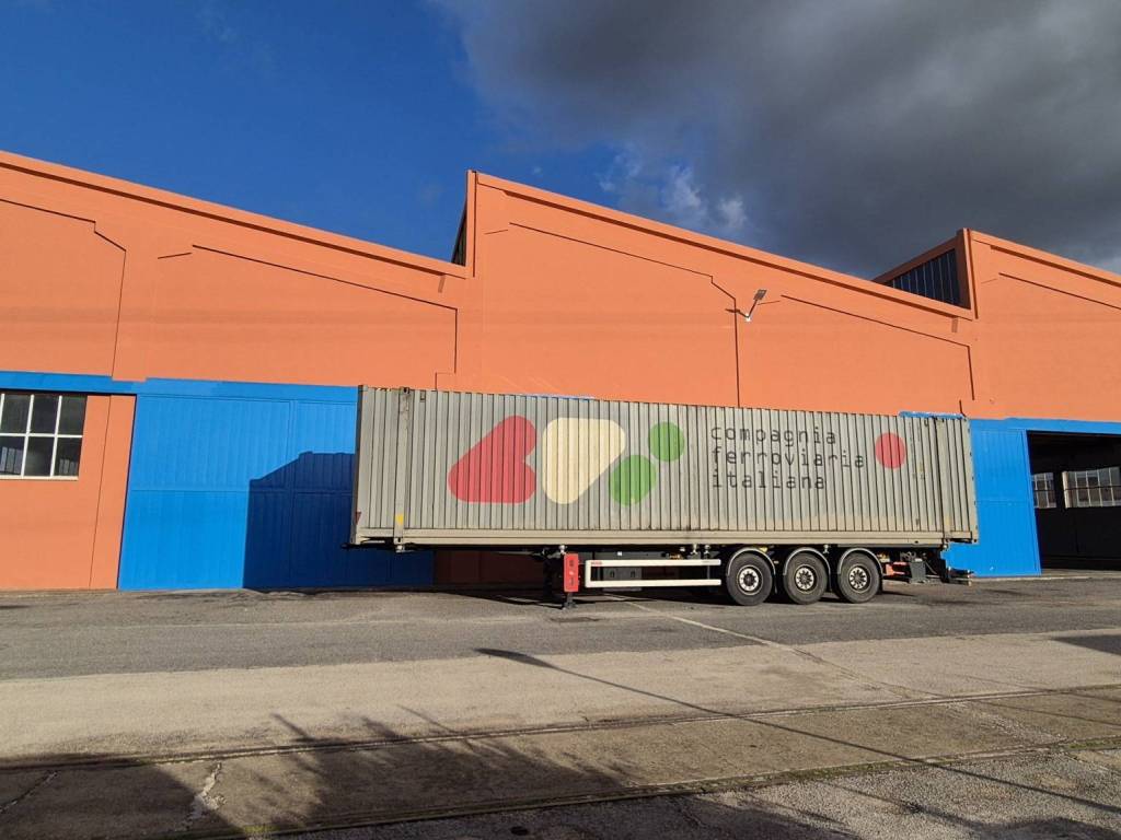 Immobile a Pomezia in Via della Stazione - Foto 2