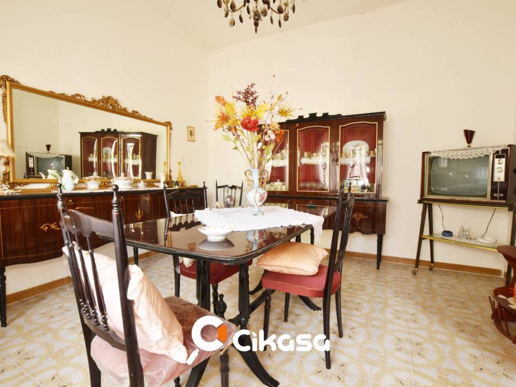 Villa a Siliqua in Via Giuseppe Garibaldi - Foto 4