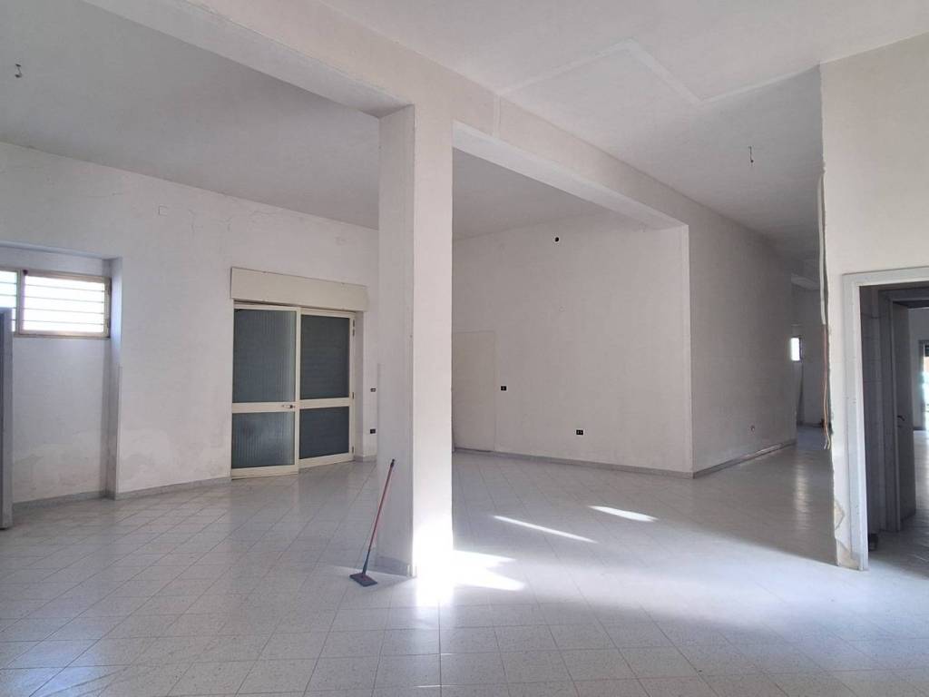 Immobile a Cutrofiano in Via Piave - Foto 2