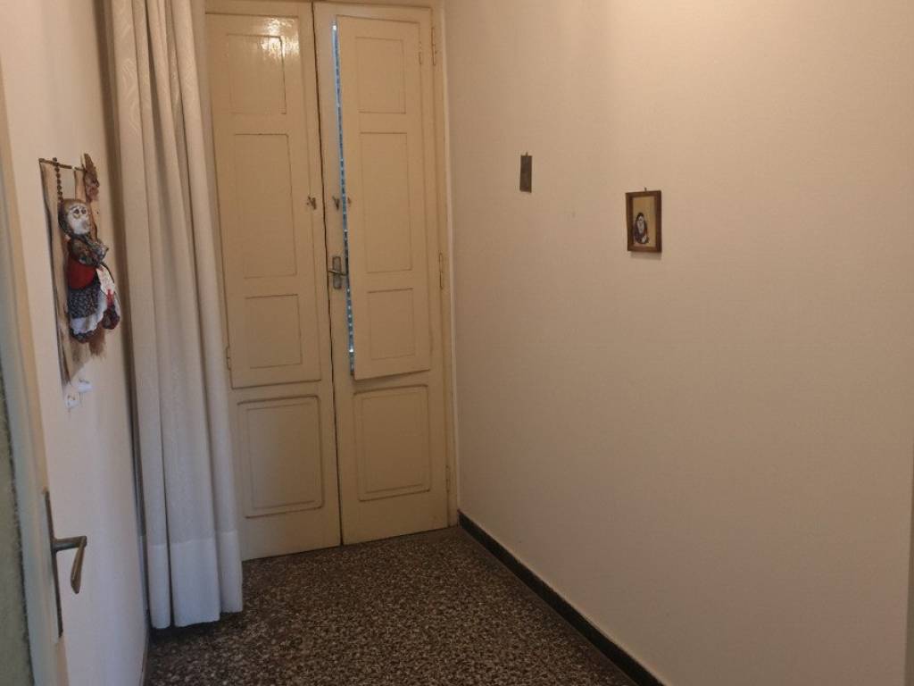 Casa indipendente a Bari in Via Ugonotti, 39 - Foto 4