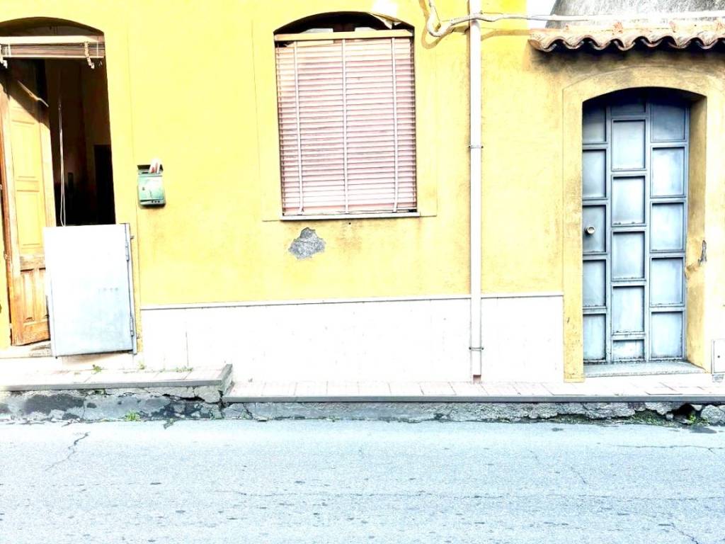 Casa indipendente a Calatabiano - Foto 2