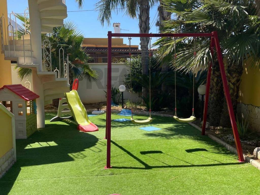 Casa indipendente a Torchiarolo in Via San Remo - Foto 3