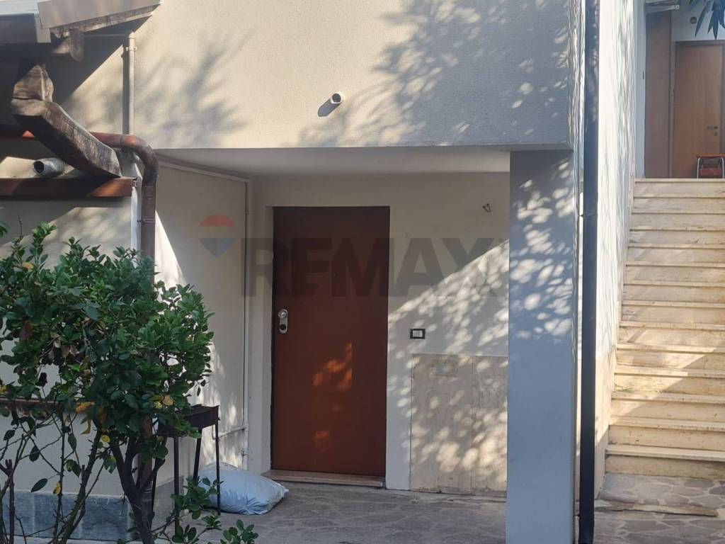 Appartamento a Francavilla al mare in viale alcione, 43 - Foto 2