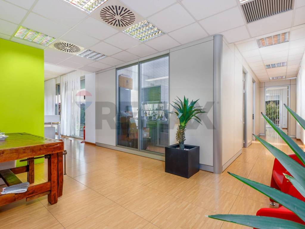 Immobile a Lallio in VIA PROVINCIALE, 2 - Foto 2