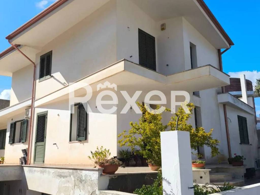 Casa indipendente a Casarano in Via Senna - Foto 3