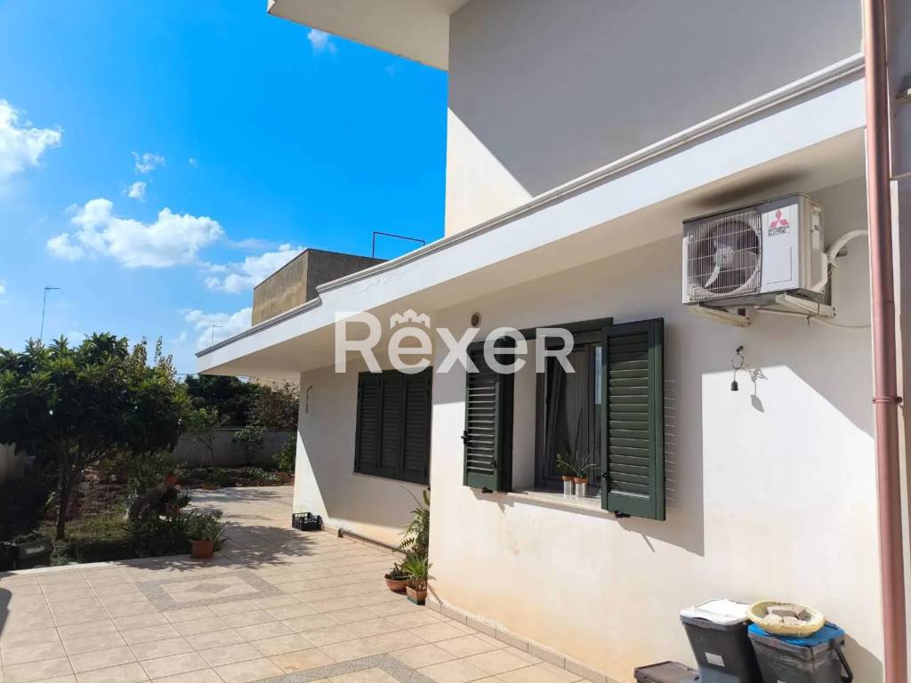 Casa indipendente a Casarano in Via Senna - Foto 4