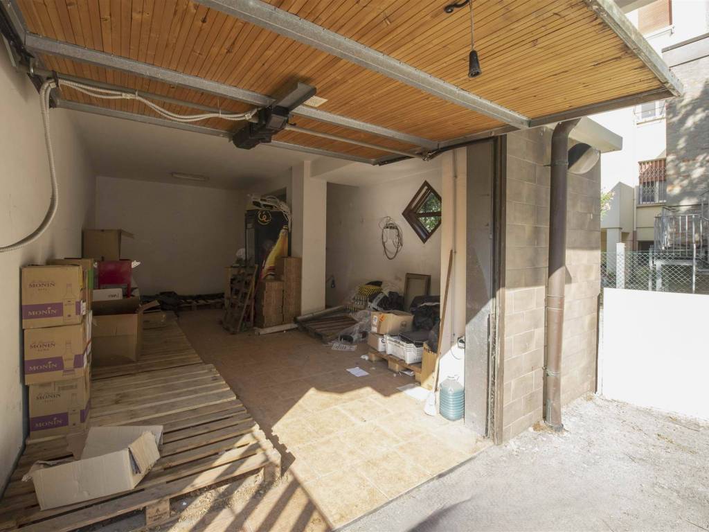 Box / garage a Rimini in Via Mantegazza - Foto 5