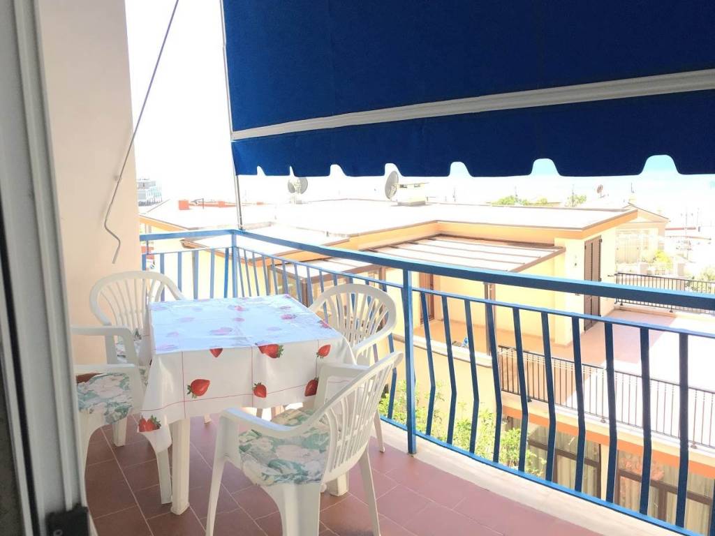 Appartamento a Follonica in Via Buozzi, 2 - Foto 2