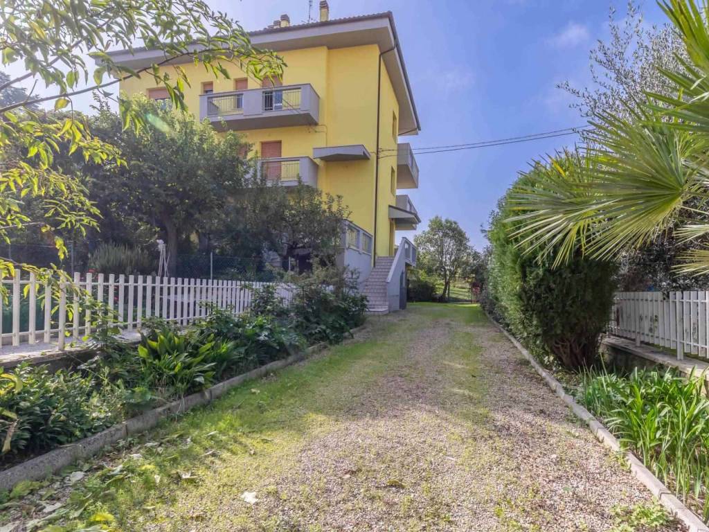 Appartamento a Ostra in VIA BRODOLINI, 11 - Foto 2