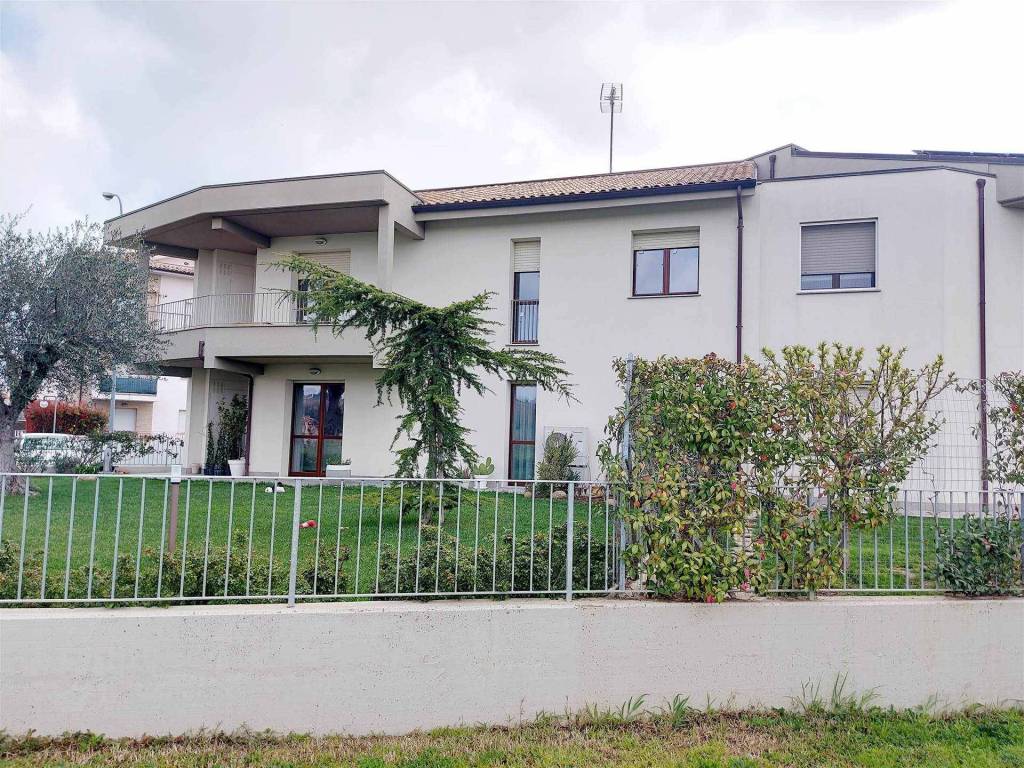 Appartamento a Ostra in VIA DON ORIONE, 11 - Foto 2