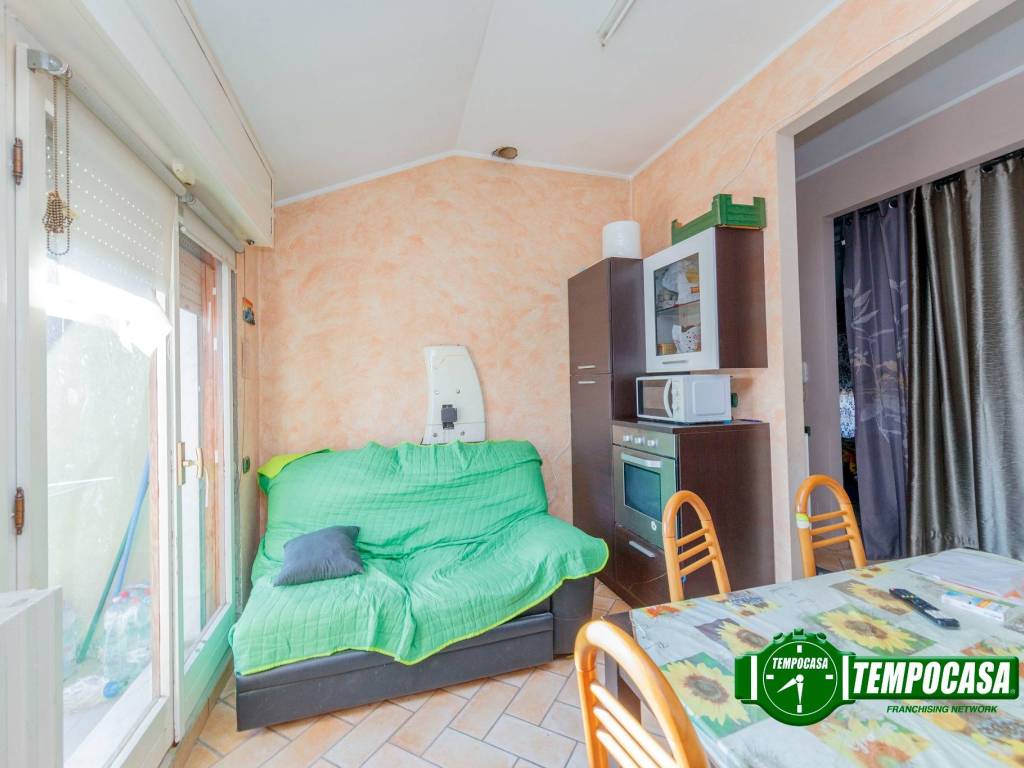 Appartamento a Cesano boscone in Via Giuseppe Giusti - Foto 5