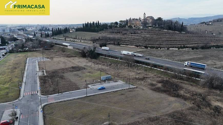 Terreno a Lavagno in Via Provinciale, 43 - Foto 2