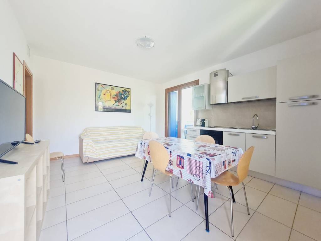 Appartamento a Caorle in Viale Cherso, 32 - Foto 4