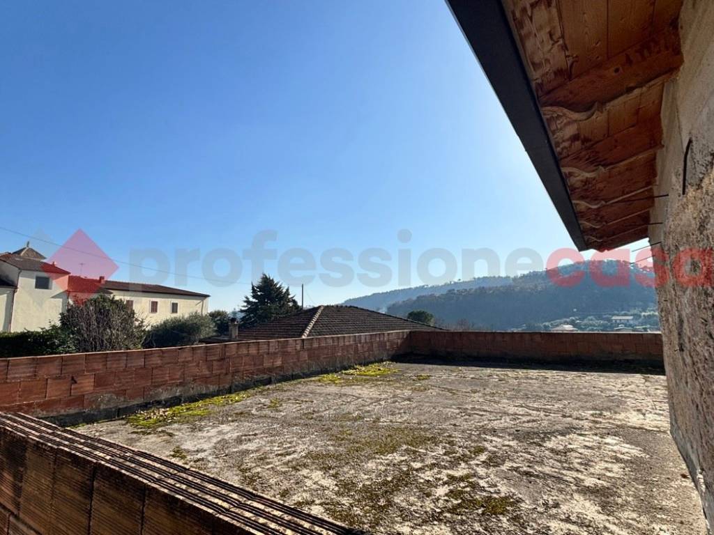Rustico / casale a Alatri in Via Monte San Marino, snc - Foto 5
