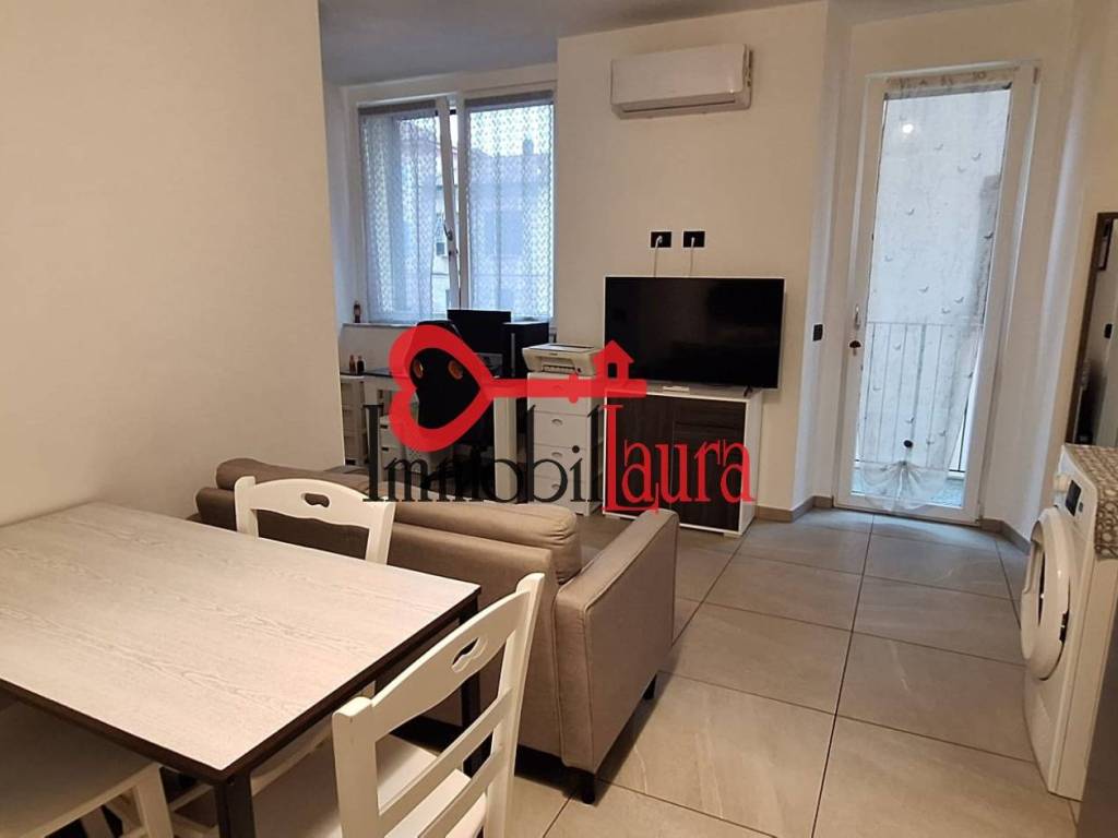 Appartamento a Bisuschio in Via Repubblica - Foto 2