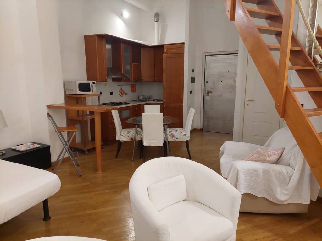 Appartamento a Genova in Piazza Duca degli Abruzzi - Foto 2