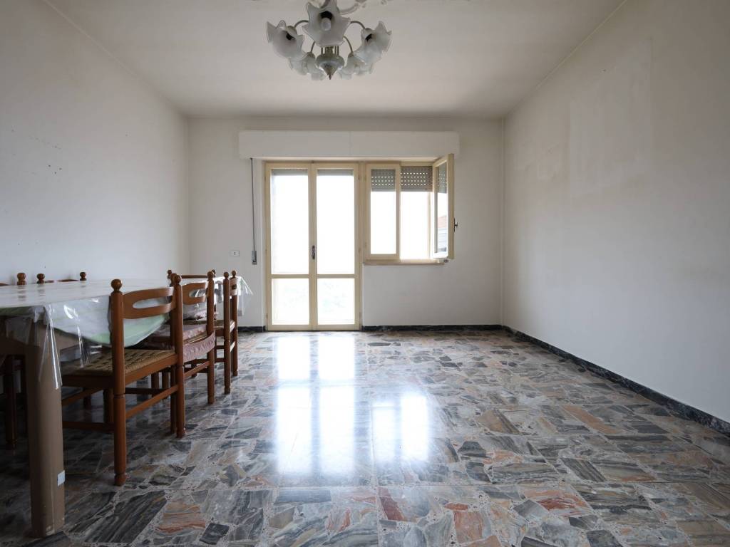 Appartamento a Roseto degli abruzzi in Corso Umberto I - Foto 5