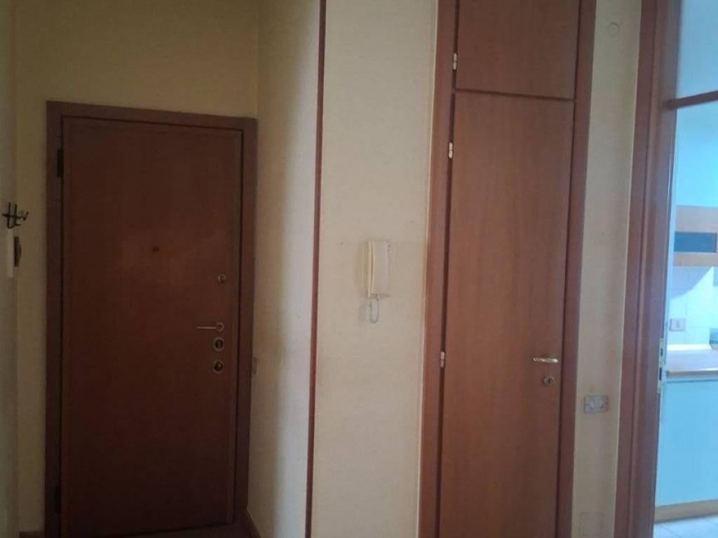 Appartamento a Arese in Via Giacomo Matteotti, 21 - Foto 2