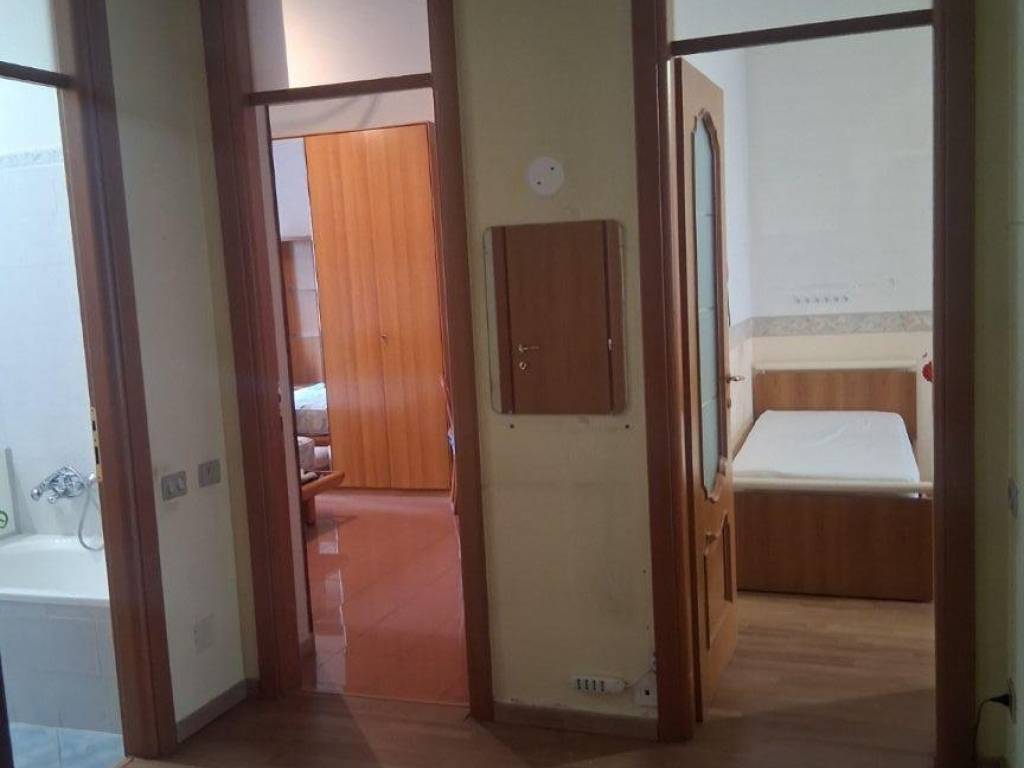 Appartamento a Arese in Via Giacomo Matteotti, 21 - Foto 3