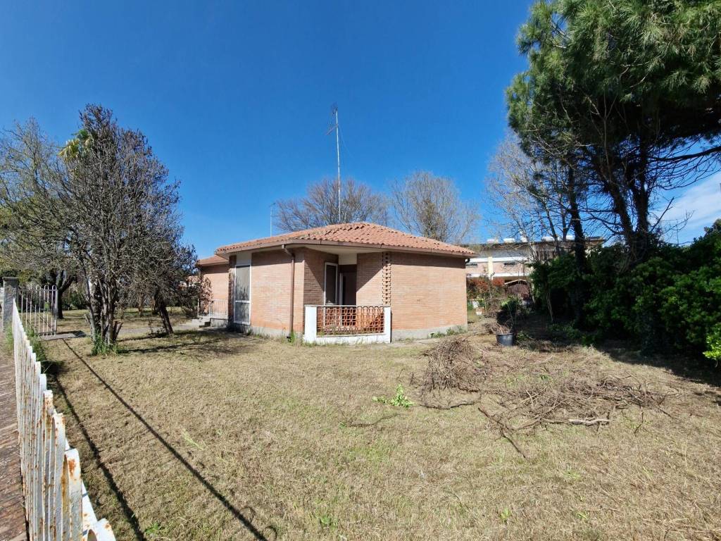 Villa a Comacchio in Viale Norvegia, 6 - Foto 3
