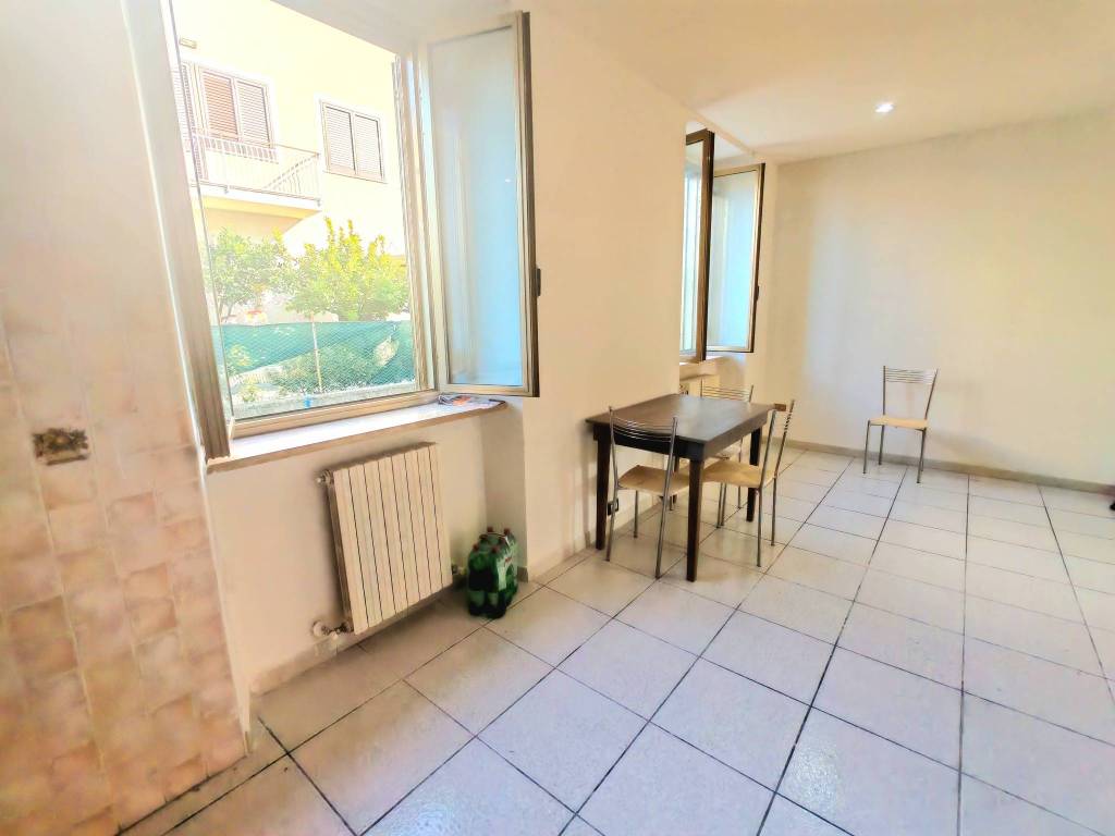 Appartamento a Pescara in Via Lago di Nemi - Foto 4