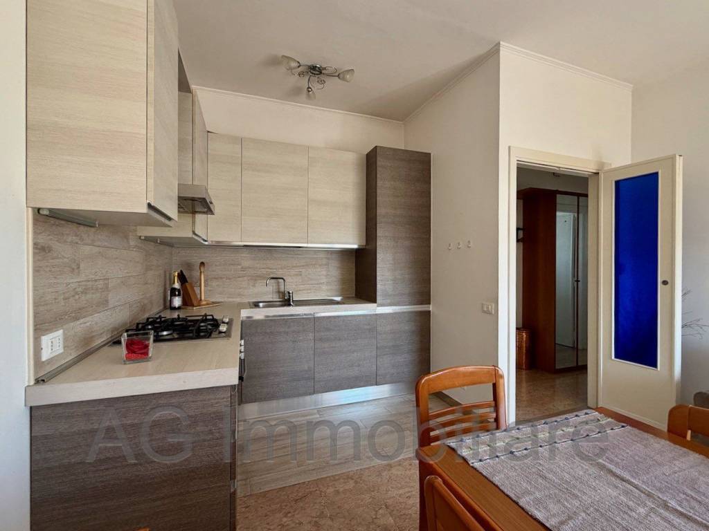 Appartamento a Verbania in Via Annibale Rosa - Foto 3