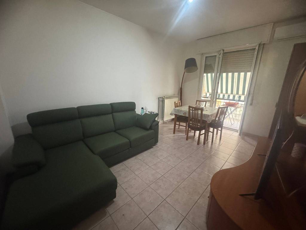 Appartamento a Baranzate in Via Redipuglia, 3 - Foto 2