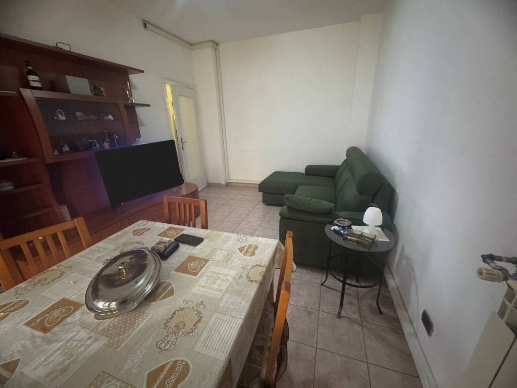 Appartamento a Baranzate in Via Redipuglia, 3 - Foto 3