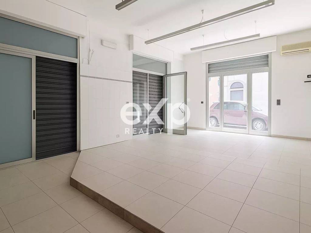 Palazzo / stabile a Andria - Foto 4