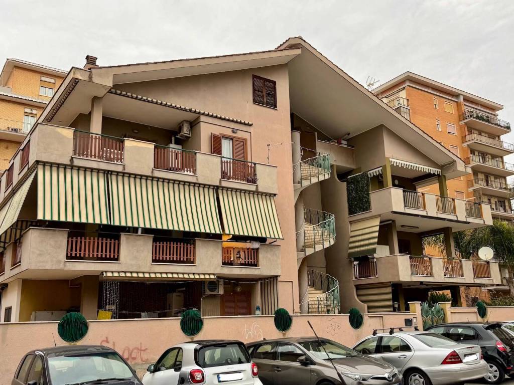 Appartamento a Ladispoli in Via Bordighera - Foto 3