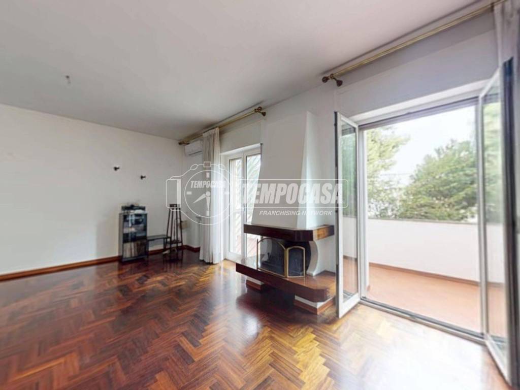 Appartamento a Bari in Viale Luigi Einaudi - Foto 3