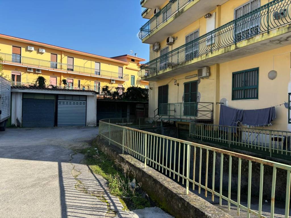 Immobile a Casalnuovo di napoli in Via Amalfi - Foto 3