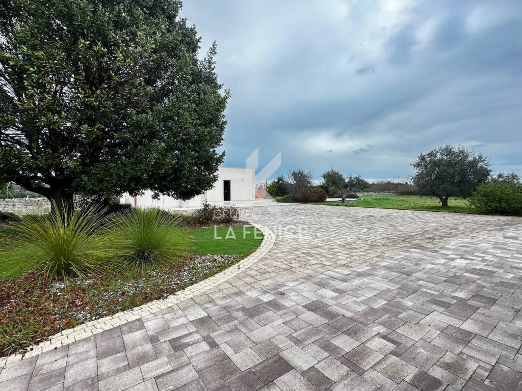 Villa a Martina franca in Strada Martina Franca - Alberobello - Foto 3