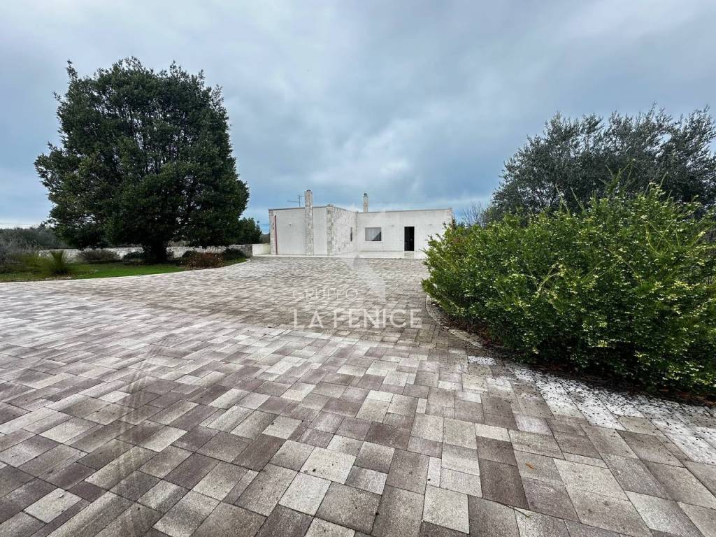 Villa a Martina franca in Strada Martina Franca - Alberobello - Foto 4