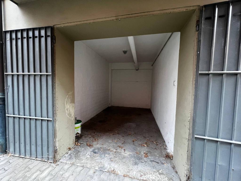 Box / garage a Bologna in Via Edoardo Ferravilla - Foto 3
