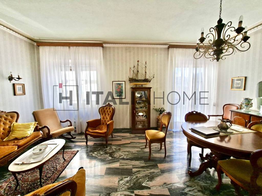 Appartamento a Cagliari in Via Niccolò Tommaseo - Foto 2